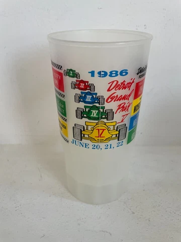Detroit Grand Prix 1986 Collectible Large Beer Plastic Mug, 7 1/2" tall Cover