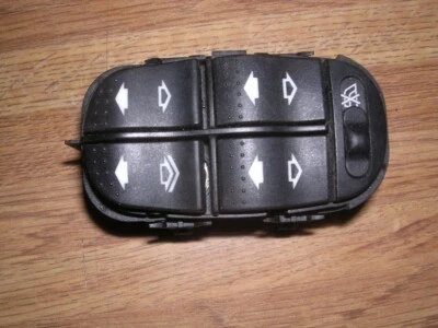 INTERRUPTOR DE VENTANA ELÉCTRICA FORD FOCUS 2000 2001 2002 2003 Foto 1 de 2