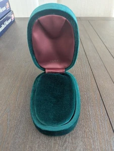 Joyero de colección GUCCI Terciopelo Oro Verde Collar Pendientes Estuche Presentación - Imagen 1 de 6