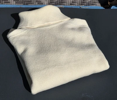 Vtg Pringle of Scotland 100% Lambswool Cream Turtleneck Washable sz 38 US 6 - Image 1 of 4