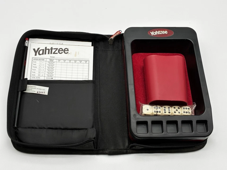 Yahtzee Deluxe Game Folio (2003 Hasbro) Complete with Instructions and Dice Game - Image 1 of 4