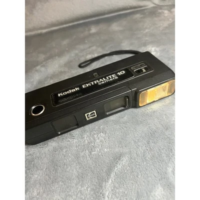 Kodak EktraLite 10 Camera 35mm Point and Shoot Retro Photography Untested - Image 1 of 4