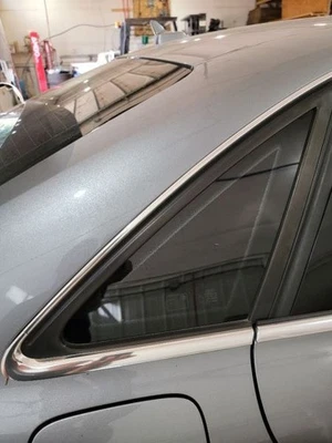 Cuarto de cristal pasajero sedán moldura cromada para 09-16 AUDI A4 558063 Foto 1 de 4