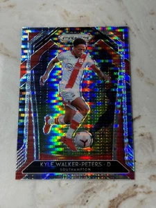 KYLE WALKER-PETERS - 2020-21 PANINI PRIZM UEFA SOCCER SILVER PULSAR INSERT CARD - Bild 1 von 2