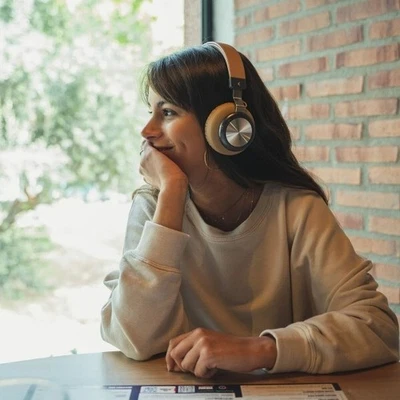 KSIX Retro 2 • Bluetooth 5.0 Kopfhörer • FM-Radio • Mikrofon • SD-Slot • OVP - Bild 1 von 4