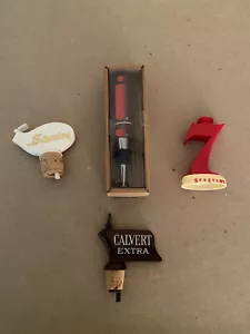 Lotto Tappi e Versatori Whisky Schenley Calvert Extra Seagrammi 7 Starcrest - Foto 1 di 2