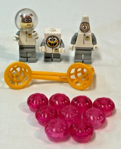 Lego 3831 Minifigures-Spongebob Squarepants, Patrick, Sandy Cheeks, jelly fish - Picture 1 of 9