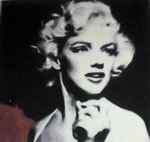 Giclée-Druck von Marilyn Monroe auf Leinwand auf Holz montiert von Sarah Hood - Bild 1 von 3
