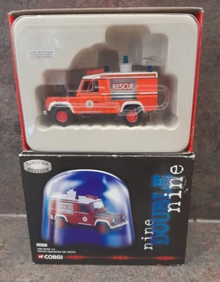 Corgi CC07707 Nine Double Nine Land Rover Greater Manchester Fire Service 1:43 - Imagem 1 de 4
