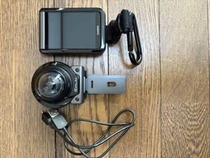 CASIO EXILIM EX-FR200 Digital Camera - Picture 1 of 7