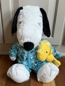 Peluche Snoopy Costruisci Un Orso Cane In Pj’s Blue Sky Peanuts 18 con Woodstock - Foto 1 di 5