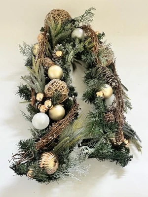 Balsam Hill Garland Rose Gold LED Lights 4002113 William Sonoma Christmas Decor - Image 1 of 4