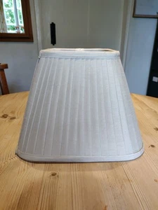 Beige Pleated 4 Sided Tapered lampshade 9.5" Across Base,7" High, Top 5.5" Wide - Picture 1 of 20