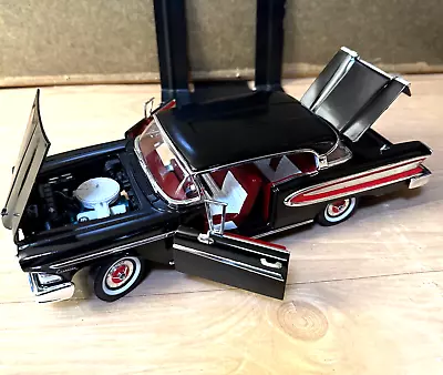 ERTL 1/18 Road Legends 1958 EDSEL CITATION Black & Red Diecast Model Car - Image 1 of 4