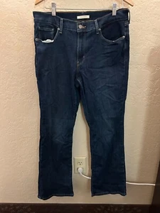 Levi Strauss & Co womens High Rise Classic Fit Bootcut Jeans Pocket Size 12 Blue - Picture 1 of 5