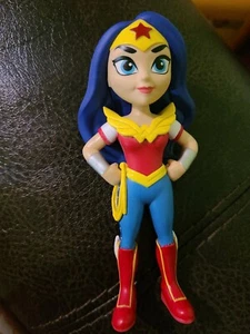 Rock Candy DC Super Hero Girls Wonder Woman Vinyl Sammlerstück von Funko  - Bild 1 von 11