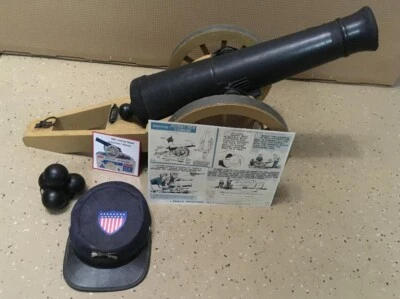 Remco 1960's Johnny Reb Civil War Toy Cannon plus Extras - Image 1 of 4