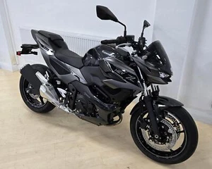 Kawasaki Z 7 Hybrid Naked Motorcycle - Picture 1 of 9