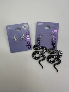 Pendientes Claire’s Sensitive Solutions 2 pares. Joyería estilo gótico serpiente animal - Imagen 1 de 4