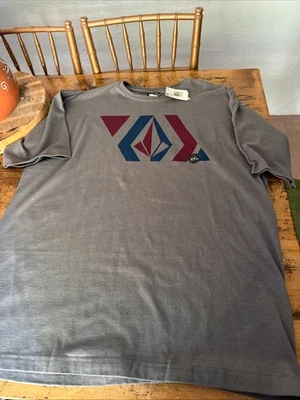 Vintage Volcom Logo Graphic Short Sleeve Skate Y2K Stone Gray T-Shirt Men's 2XL - Image 1 of 4