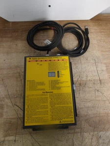 STI LCM-100 LIGHT CURTAIN CONTROLLER, 100-240 V, #102100G NEW - Picture 1 of 9