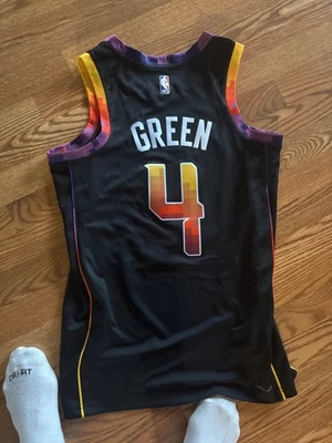 Camiseta Jalen Verde Sol Oficial  Foto 1 de 3