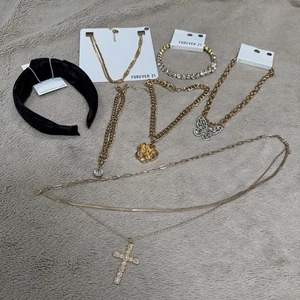 Forever 21 Damen Schmuck Konvolut Halsketten Armband Stirnband Schmetterling Kreuz Set - Bild 1 von 12