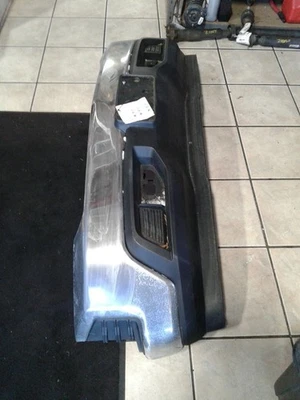 Parachoques delantero estilo clásico limitado para camioneta Silverado 1500 19-22 748086 Foto 1 de 4