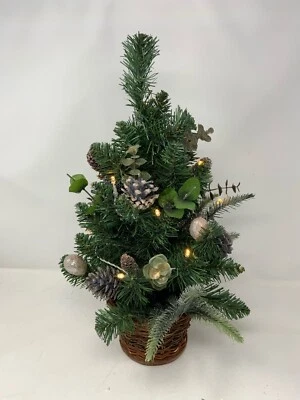 48cm Christmas Tree with led's, in wicker basket. - Image 1 of 3