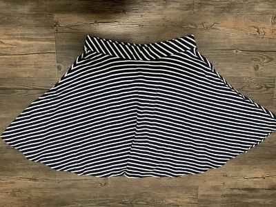 Juniors' Soft Navy Blue White Stripped SO Skater Skirt Size M - Image 1 of 3