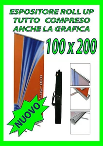 ESPOSITORE ROLL UP 100X200 COMPRESO STAMPA COMPRESO GRAFICA E BORSA - Foto 1 di 1