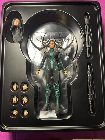 Mezco One12 Collective Thor Ragnarok Hela 6" Action Figure Goddess Of Death Cover