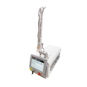 HOT CO2 Fractional Laser Scar Stretch Marks Removal Skin Tightening Machine - Picture 1 of 13