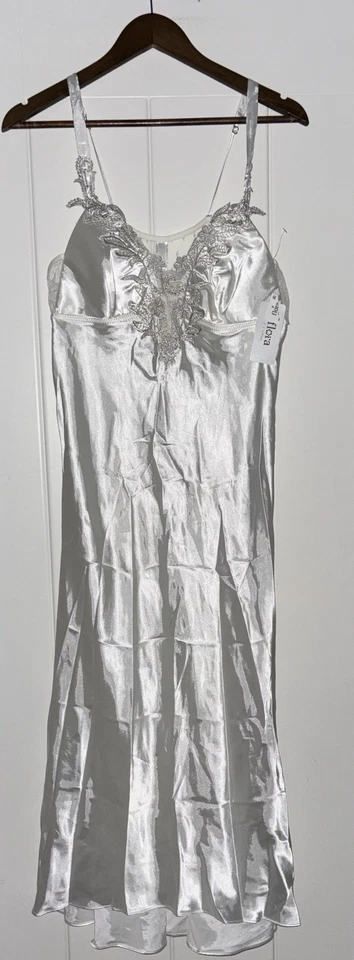 Camisón Flora By Nikrooz‎ By Stella Satinado Ribete Venado Sin Mangas Mujer L NUEVO Romance Foto 1 de 4