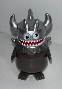 Figura VAG Rangeas Sofubi ARTISTA VINILO GACHA T9G Serie 2 Medicom - Imagen 1 de 5