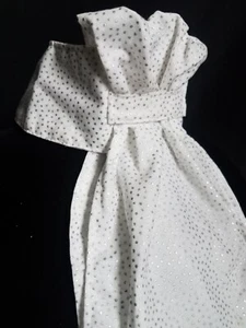 CORBATA STOCK BLANCA Punto Plata Pre-atado por ORNAMENTOS OSFA NUEVA HECHA EN EE. UU. - Imagen 1 de 4