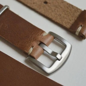 Handmade in England - Horween Natural Brown Leather Watch Strap 18/20/22/24mm - Picture 1 of 7