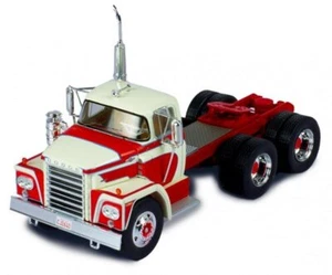 DODGE LCF CT900 - 1960 - red / cream - IXO 1:43 - Picture 1 of 6
