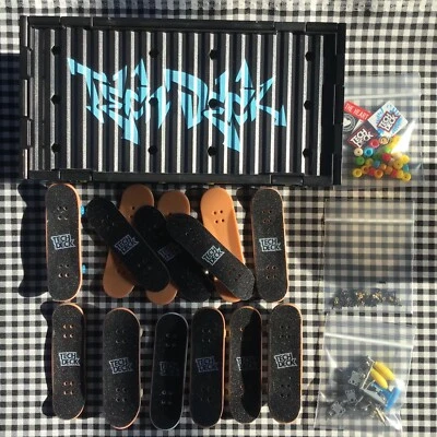 Tech Deck Transforming SK8 Container Pro Modular Skatepark + Boards Read Listing - Image 1 of 4