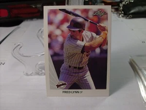 1990 Leaf Baseball #188 - Fred Lynn - San Diego Padres    90-707 - Picture 1 of 2