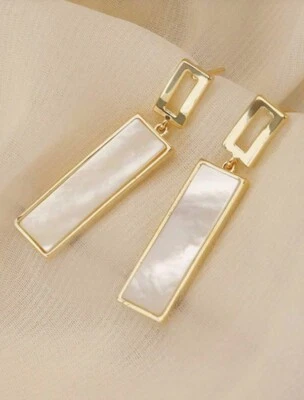 Womens Gold Metal White Geometric Dangle Drop Decor Earrings Evening Party Gift - Image 1 of 4