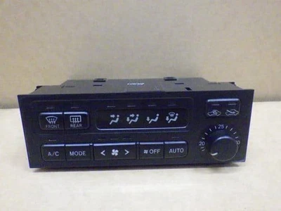 TOYOTA Mark II 2000 GF-GX105 A/C Control Panel [Used] [PA121235349] - Image 1 of 2