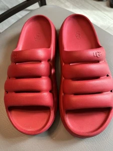 EUC Herren UGG Sandalen Flip Flop Schlappen rot Größe 10 - Bild 1 von 3