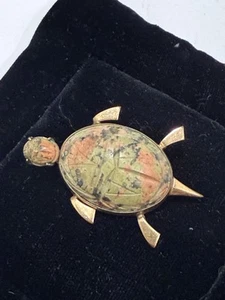 VINTAGE WRE GOLD FILLED SCARAB TURTLE BROOCH - Imagen 1 de 5