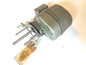24V Wiper Motor New Old Stock Lucas Fw2 Land Rover Series 1 2 2a Military RARE - Picture 1 of 11
