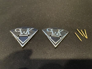 RARO PAR ORIGINAL DE INSIGNIAS KLIPSCH VINTAGE CUERNOS CORNWALL AÑOS 70 CON CLAVOS - Imagen 1 de 6