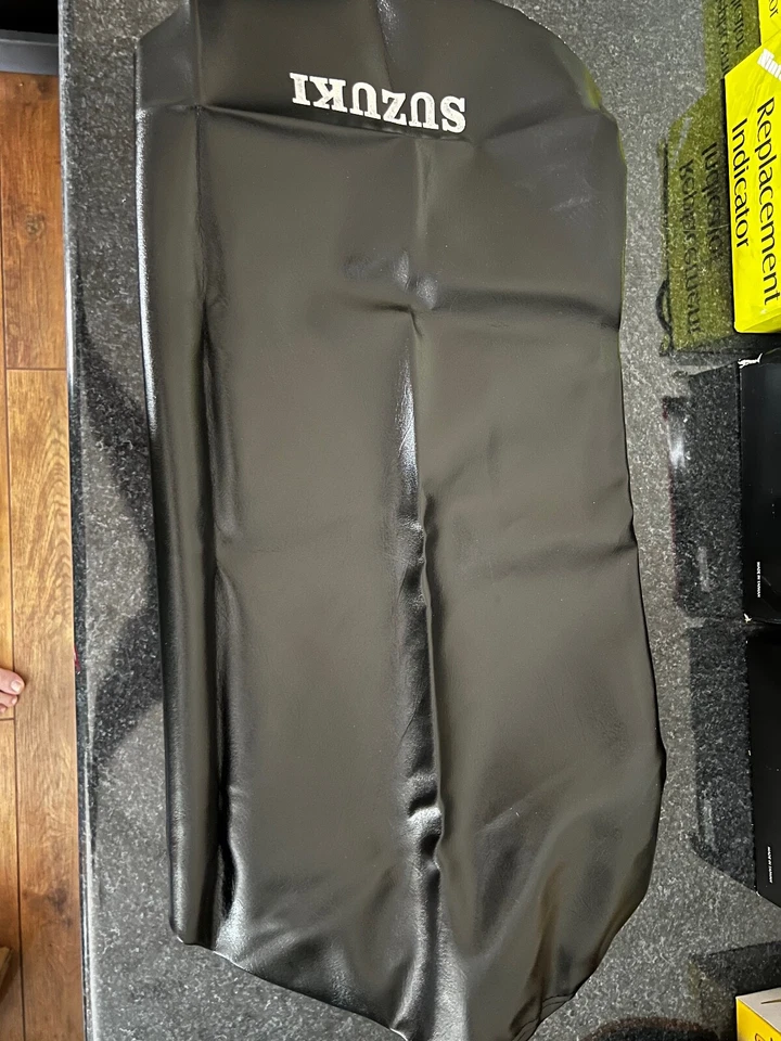 Suzuki GSF600 GSF1200 Bandit Seat Cover - Image 1 of 1