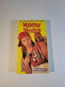 Monkey Trouble (VHS 1994) Thora Birch Mimi Rogers Harvey Keitel - Picture 1 of 4