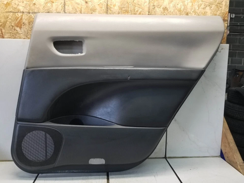 2009 SUBARU TRIBECA ЗАДНЯЯ ПРАВАЯ ПАССАЖИРСКАЯ БОКОВАЯ ДВЕРЬ ОТДЕЛКА ПАНЕЛИ - Изображение 1 из 4
