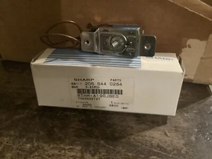 GE/SHARP WJ28X294 MM1-LA001 AIR CONDITIONER THERMOSTAT , MATSUSHITA, NEW. Box45 - Picture 1 of 4